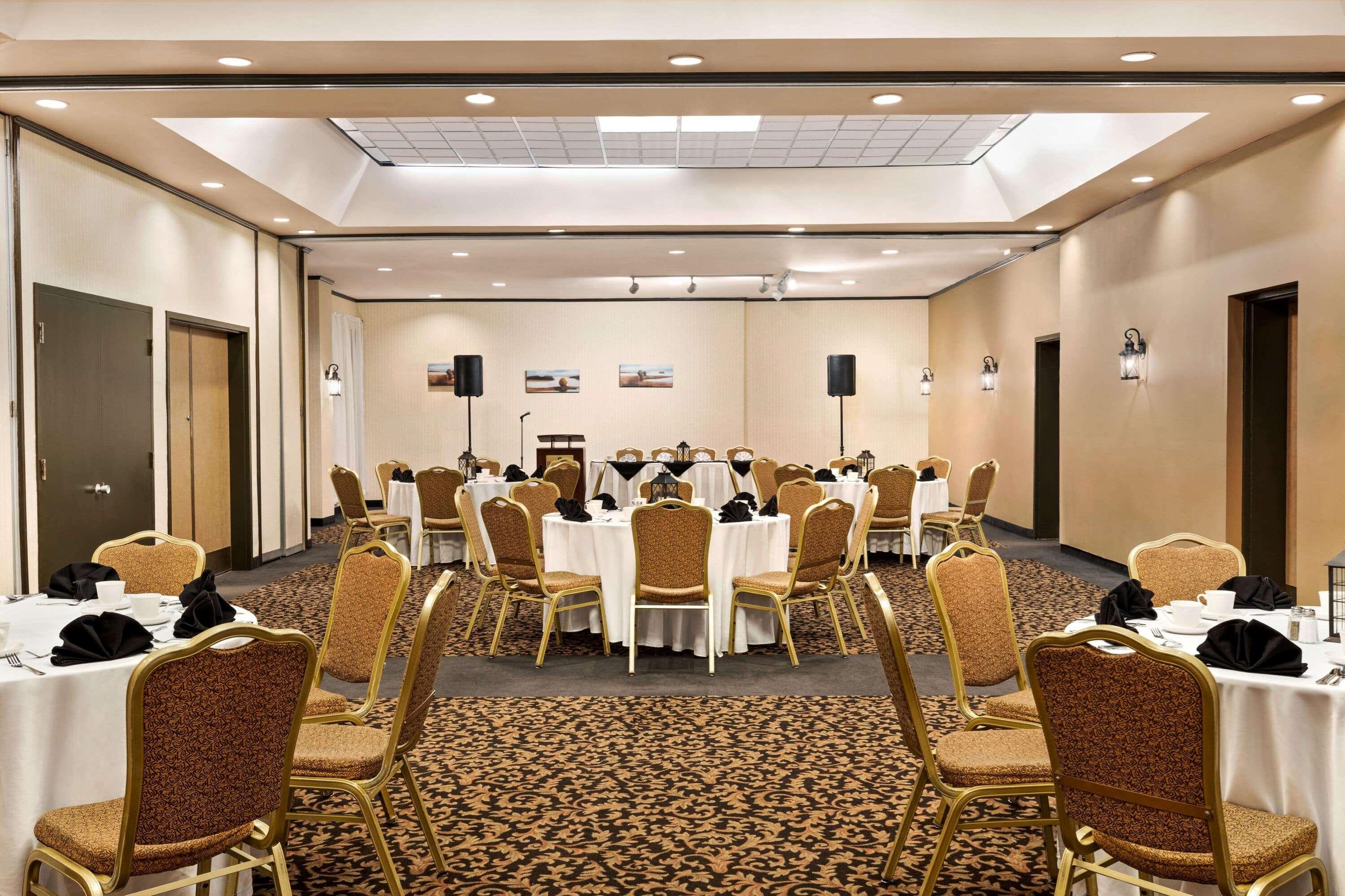 Hotel Ramada By Wyndham Fredericton Exteriér fotografie
